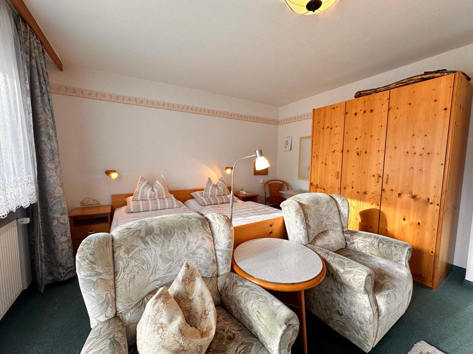 Pension Zum Loewen, Parkplatz, Fruehstueck, Wlan, Zentral Бад-Штебен Экстерьер фото