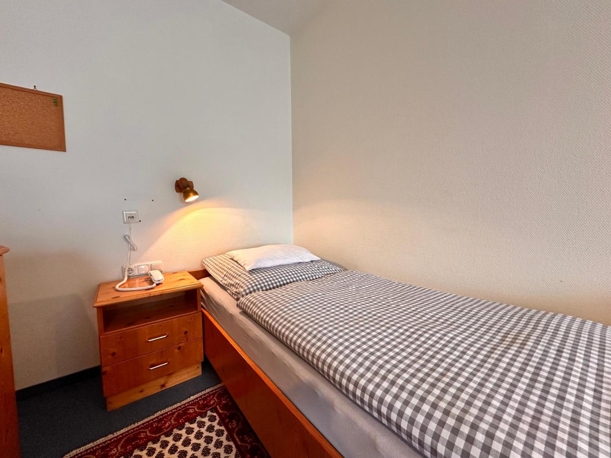 Pension Zum Loewen, Parkplatz, Fruehstueck, Wlan, Zentral Бад-Штебен Экстерьер фото